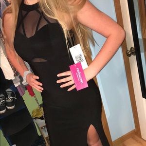Black prom dress